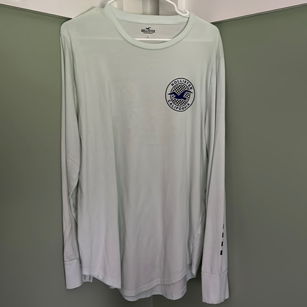 Men’s hollister long sleeve